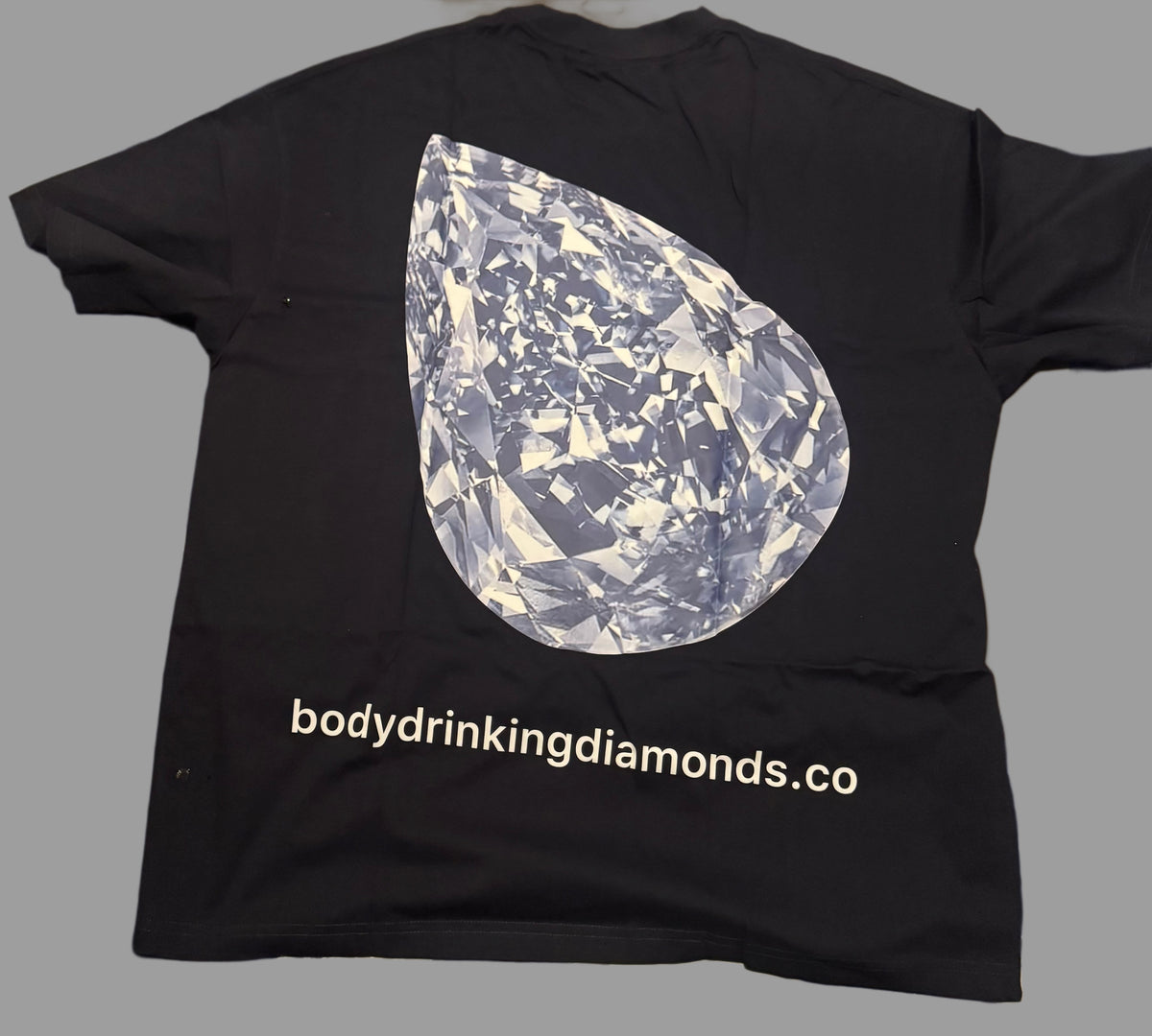 Bodydrinkingdiamonds -  Blue Diamond Face Tee
